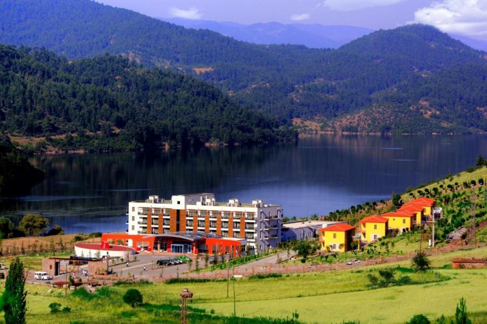 Obam Termal Resort Hotel Ve Spa Sindirgi Exteriör bild